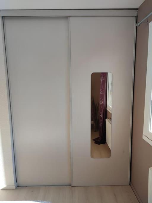 Charmant 2 Pieces A Aubenas 2Etoiles Apartman Kültér fotó